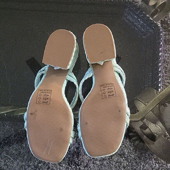 BRAND NEW RAFFIA STRAPPY WOMEN"S SANDAL - Picture 8 of 14